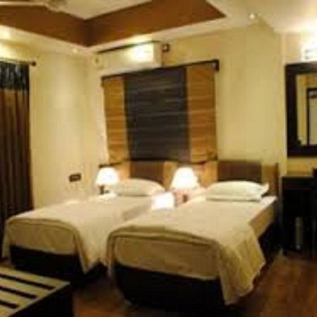 Tangerine Guest House Calcutta Exteriör bild