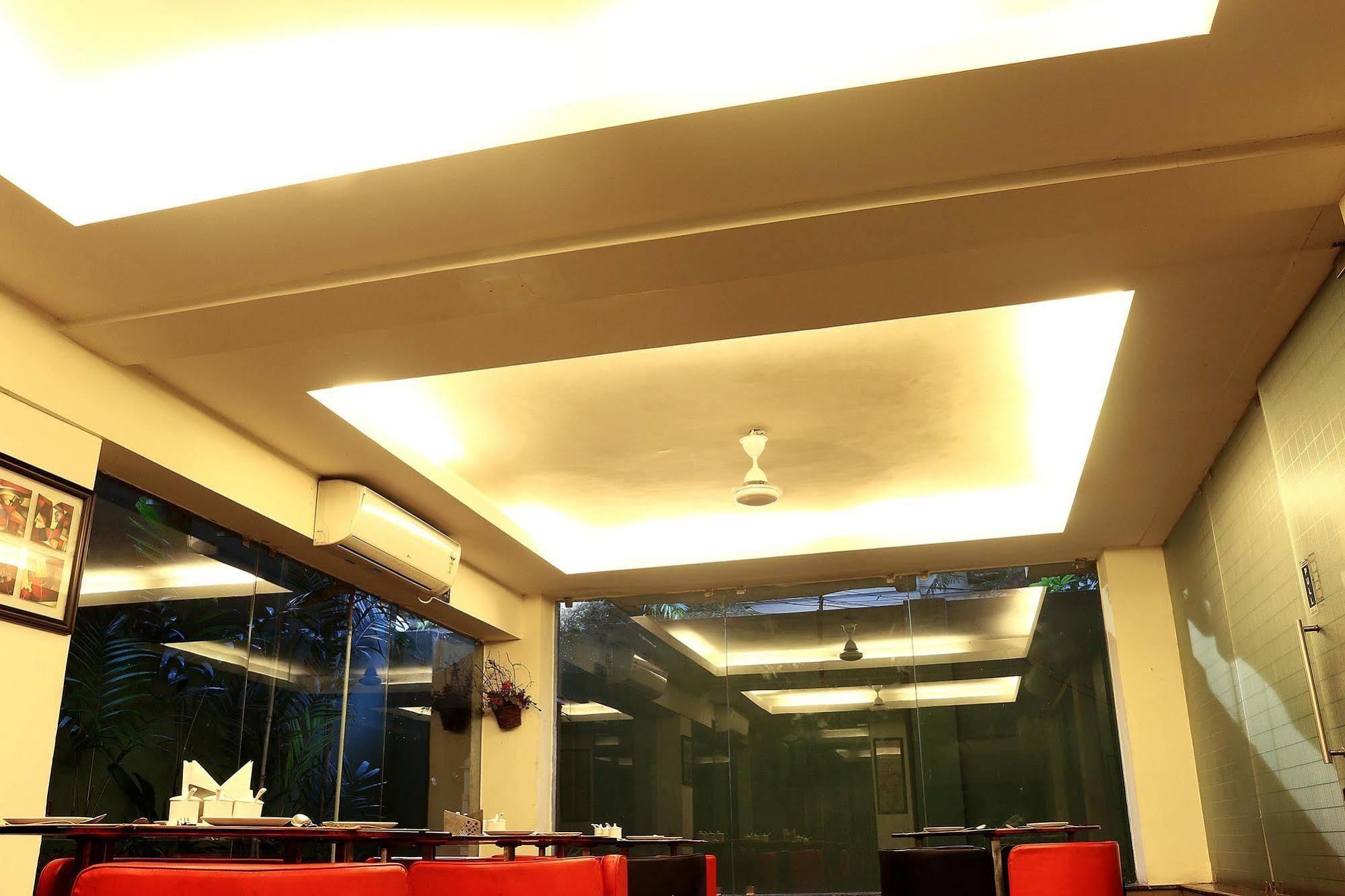 Tangerine Guest House Calcutta Exteriör bild